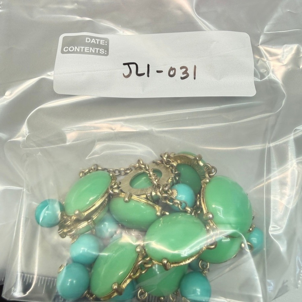 J Crew Chunky Long Bib Necklace 23" Adjustable Green Blue Acrylic Circle Beads - Picture 10 of 10